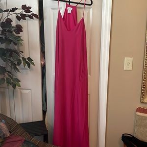 GORGEOUS hot pink poly maxi with pockets!